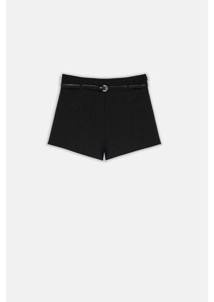 Kadın Siyah Yüksek Bel Hazır Kemerli Slim Fit Şort indirimleri