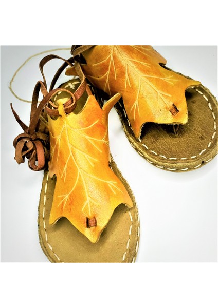 Dikişli Bağcıklı Sarı Sandalet modelleri