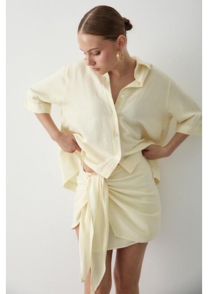 Sarı Bağlama Detaylı Etek Gömlek Takım fırsatları