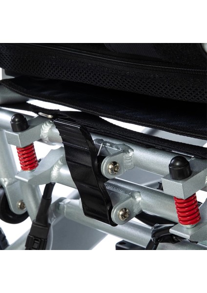 Akülü Tekerlekli Sandalye |uzaktan Kumandalı,hafif ve Güvenli Yapısıyla Gelişmiş Mobilite R113