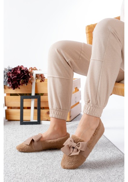 Kadın Kışlık Kurdele Tokalı Peluş Yünlü Tüylü Çeyiz Bohça Pofuduk Ev Içi Dış Mekan Babet fiyatları