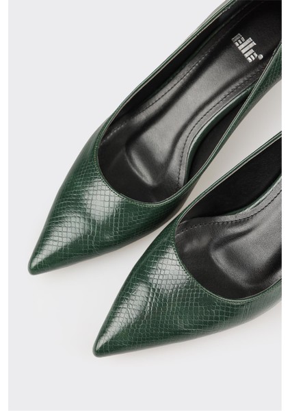 Yeşil Kadın Stiletto fırsatları