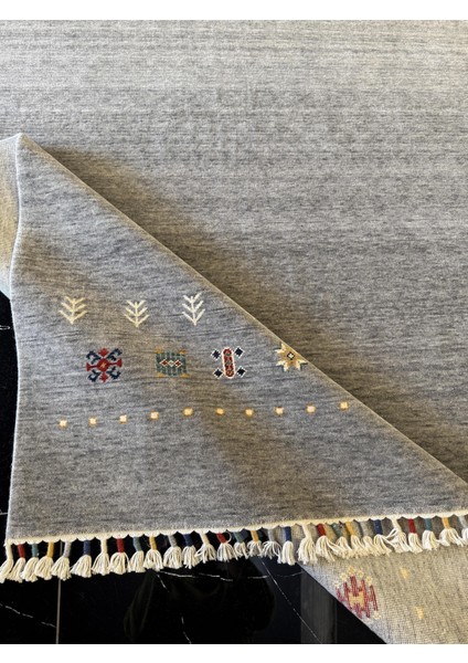 Wool Funky 804 Gri Klasik Salon Halısı