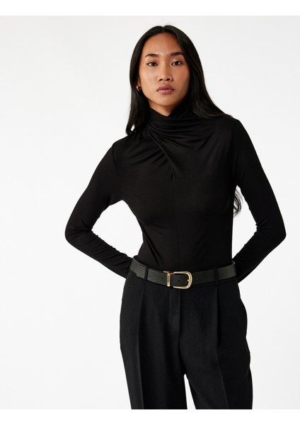 Uzun Kollu Slim Fit Drapeli Dik Yaka Tişört