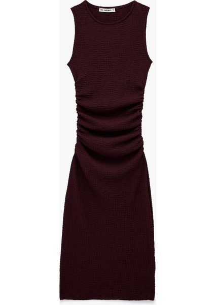 Drape Detaylı Kolsuz Dokulu Bisiklet Yaka Slim Fit Uzun Elbise