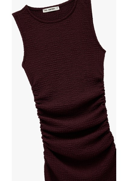 Drape Detaylı Kolsuz Dokulu Bisiklet Yaka Slim Fit Uzun Elbise modelleri