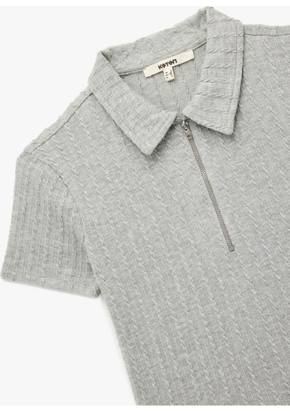 Slim Fit Saç Örgü Dokulu Kısa Kollu Fermuarlı Polo Yaka Tişört modelleri