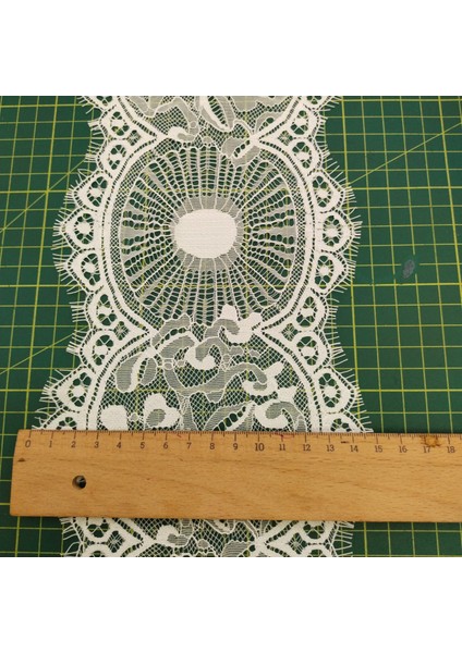 Sakallı Dantel-Kirpikli Saçaklı Dantel A185 Beyaz Renk 1 Adet 3 Mt-15 cm fiyatları