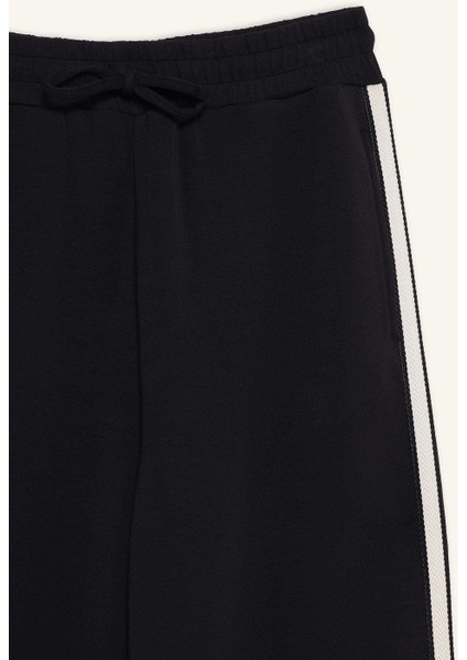 D1458 Siyah Defactofit Wide Leg Geniş Paça Cepli Standart Boy Modal Soft Touch Pantolon