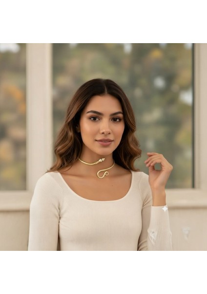 Kısa ve Tarz Yılan Kolye / Göz Alan Choker Tasarım Kolye