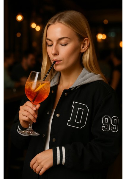 Kadın Oversize Kapşonlu Siyah Kot Kolej Ceket fiyatları