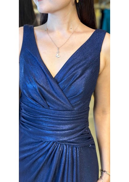 Lacivert Kalın Askı V Yaka Anvelop Yırtmaçlı Düz Kesim Simli Uzun Abiye Elbise 11074 modelleri