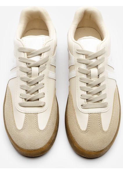 Kadın Sneaker Bağcıklı Düz Taban Spor Ayakkabı Tiyone Bej