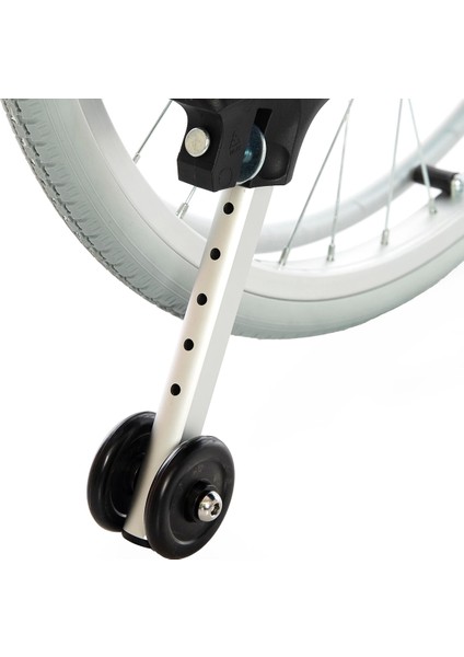 Römer Alüminyum Manuel Tekerlekli Sandalye | Ayarlanabilir Kolçaklı ve Katlanabilir R214