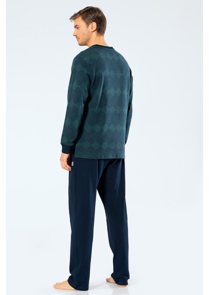2194 Yeşil Erkek Jakarlı Baklavalı V Yaka Pijama Takımı fırsatları