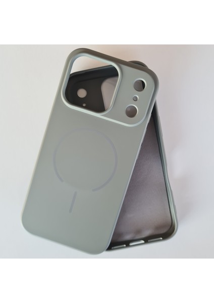 iPhone 17 Pro Magsafe ile Uyumlu Yumuşak Soft Mükemmel Manyetik Esnek Lansman Silikon Kılıf