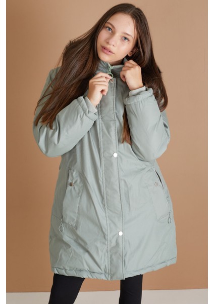 Yeşil Kürklü Içi Astarlı Çıkarılabilir Kapüşonlu Kız Çocuk Mont 19354