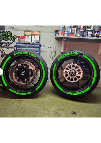Motorsiklet Stiker Michelin + Şerit Lastik Stiker 8ADET Lastik Yazısı 15-19 Inç Arası Uyumlu Lastik Sticker Yeşil 18MM Ince fiyatları