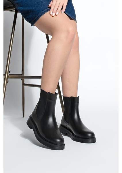 Kadın Hakiki Deri Elastik Yan Bantlı Günlük Bot Kater Siyah fırsatları