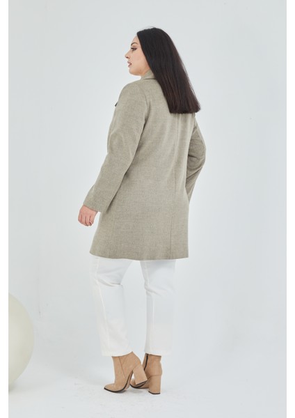 Kadın Büyük Beden Mendil Yaka Kaban