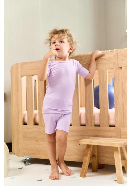 Organik Bambu Kısa Kollu Pijama Takımı – Yumuşak, Nefes Alabilen Kumaş