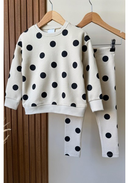 Kız Çocuk Puantiye Baskılı 3 Iplik Kumaş Alt Üst Takım fırsatları