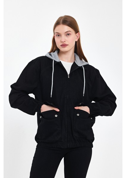 Kadın Fermuarlı Basic Siyah Kapşonlu Kot Ceket