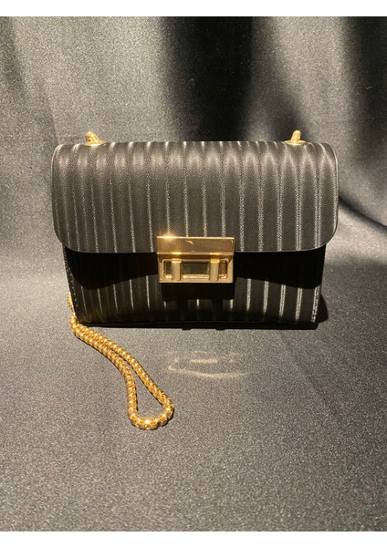 Astra Ince Askılı Çanta fırsatları