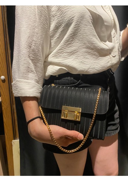 Astra Ince Askılı Çanta