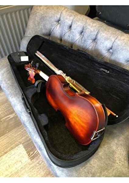 4/4 Mat Keman - Metot - Akort Cihazı - Nota Sticker - Keman Yastığı modelleri