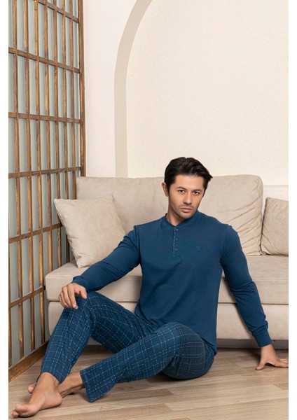 Erkek 3 Düğmeli Ekose Desen Pamuk Likra Mevsimlik Uzun Kol Manşetli Cepli Pijama Takımı modelleri