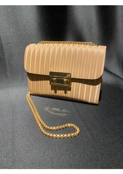 Astra Ince Askılı Çanta fiyatları