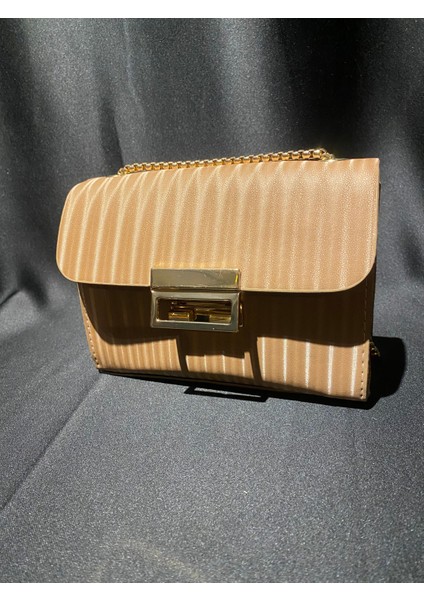 Astra Ince Askılı Çanta indirimleri