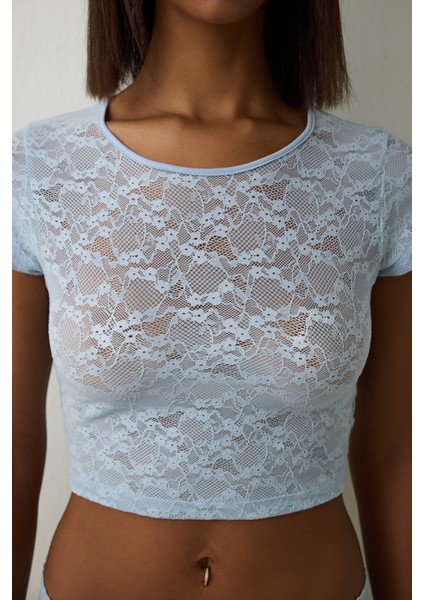 Açık Mavi Bisiklet Yaka Dantelli Crop Üst