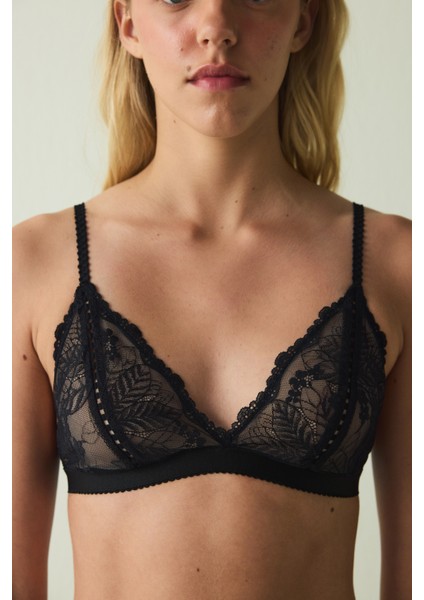 Siyah Çiçek Desenli Dantelli Balensiz Kapsız Üçgen Sütyen modelleri