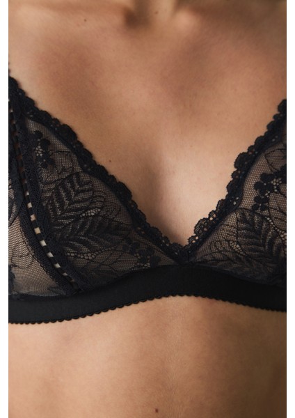 Siyah Çiçek Desenli Dantelli Balensiz Kapsız Üçgen Sütyen fırsatları