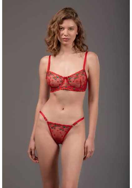 Kiraz Desenli Dantelli Takım