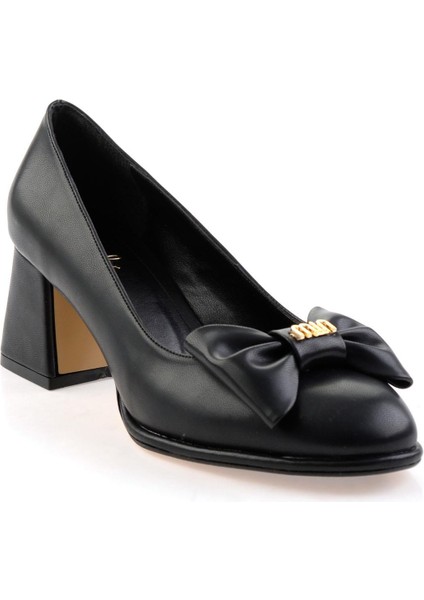 Siyah Kadın Klasik Topuklu Ayakkabı K01231471509 fiyatları