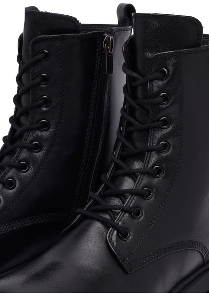 Kadın Siyah Fermuarlı Kalın Tabanlı Deri Postal Bot 25WFD511118