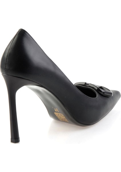 Siyah Kadın Klasik Topuklu Ayakkabı K01565015909 modelleri