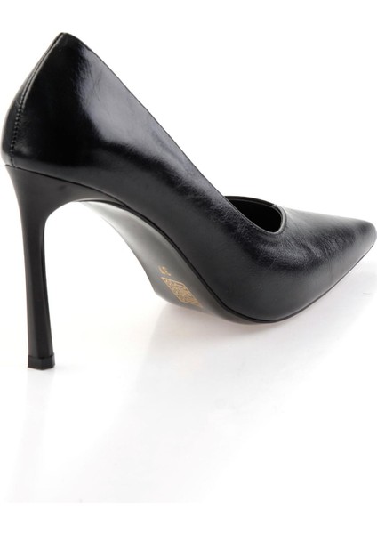 Siyah Kadın Klasik Topuklu Ayakkabı K01565016042 modelleri