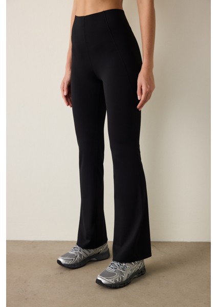Siyah Yüksek Destek Toparlayıcı Etkili Flare (İspanyol Paça) Pantolon