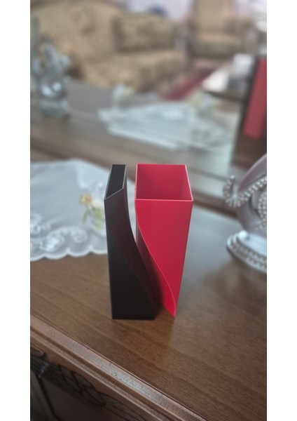 Minimalist Modern Dekoratif Vazo – Şık Tasarım, Ev ve Ofis Aksesuarı fiyatları