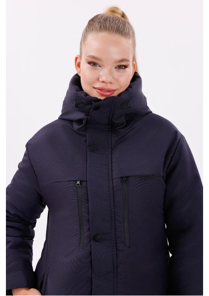 Kadın Polarlı Kürklü Su ve Rüzgar Geçirmez Kapüşonlu Kışlık Mont & Kaban & Parka