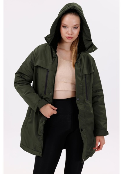 Kadın Polarlı Kürklü Su ve Rüzgar Geçirmez Kapüşonlu Kışlık Mont & Kaban & Parka