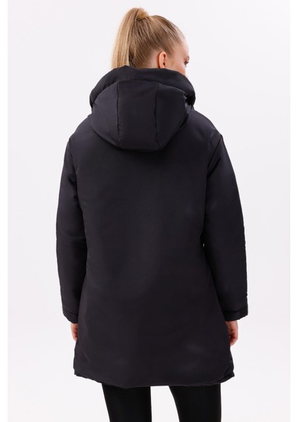 Kadın Polarlı Kürklü Su ve Rüzgar Geçirmez Kapüşonlu Kışlık Mont & Kaban & Parka