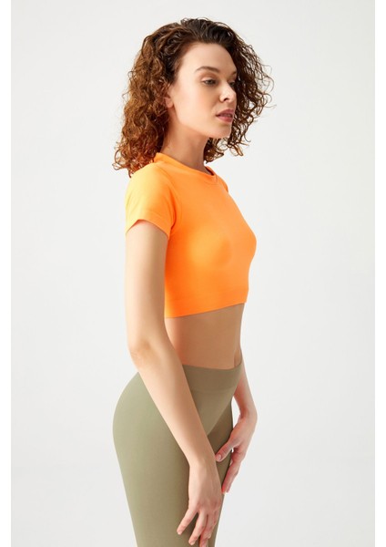 Haki Esnek ve Toparlayıcı Spor Tayt Basic Seamless indirimleri