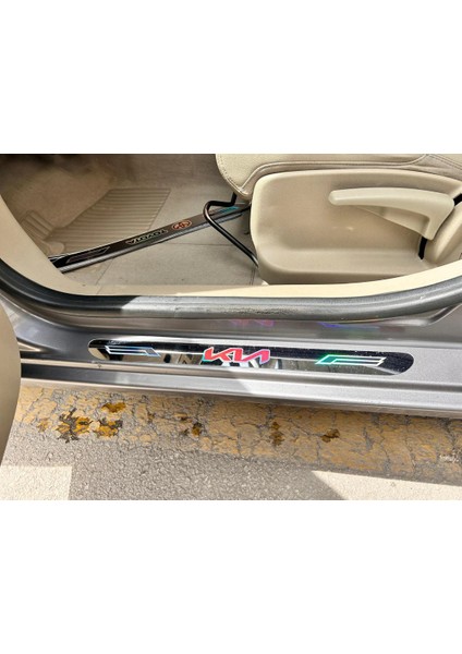 Kia Aynalı Kapı Eşiği 4'lü Seti fiyatları