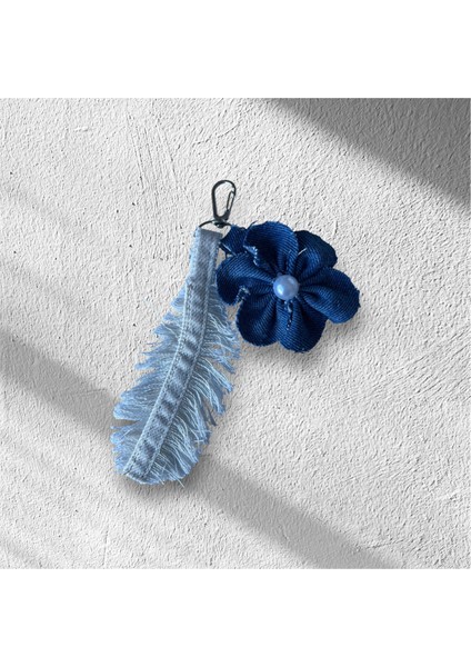 El Yapımı Yaprak ve Çiçek Detaylı Denim Çanta Charm