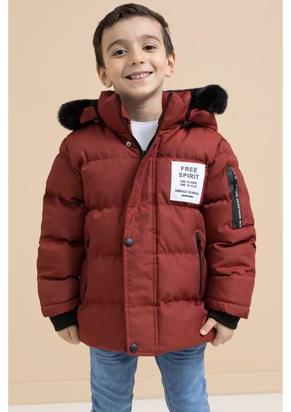 Erkek Çocuk Kiremit Yazılı Arma Detaylı Içi Kürklü Kapüşonlu Şişme Mont 21347